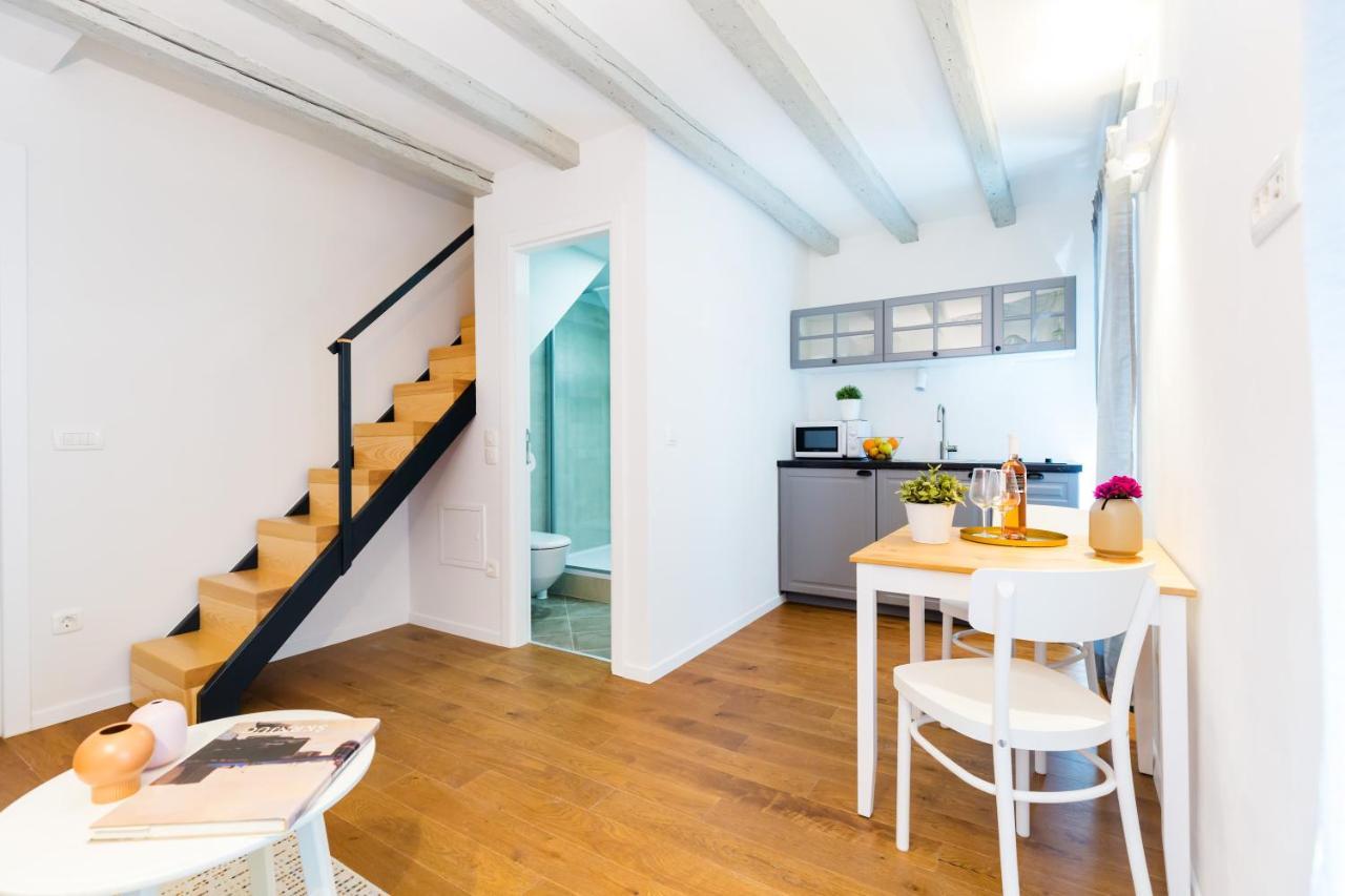 Cozy Montalbano Studios By Irundo Rovinj Buitenkant foto