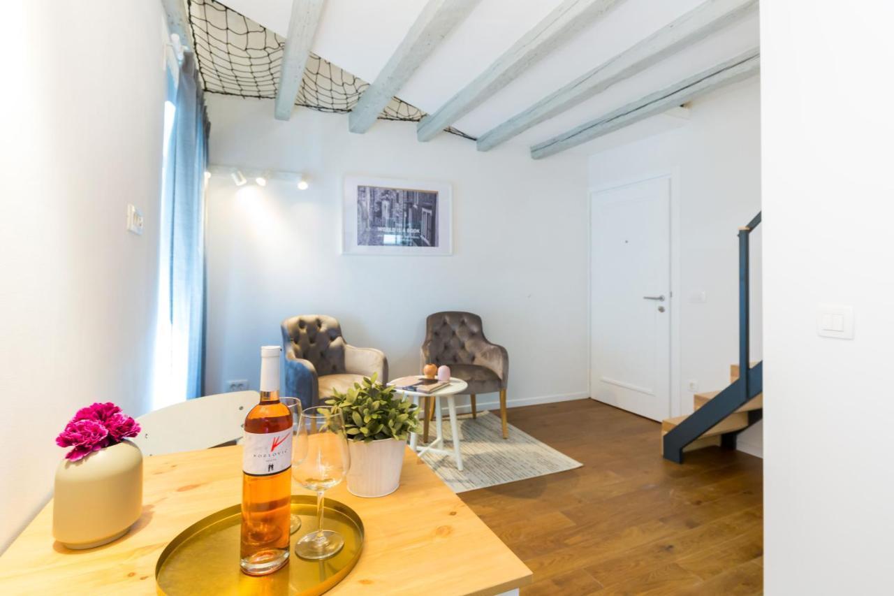 Cozy Montalbano Studios By Irundo Rovinj Buitenkant foto